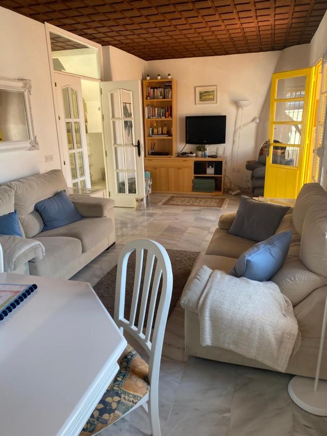 Vakantiehuis Bright, Airy From *